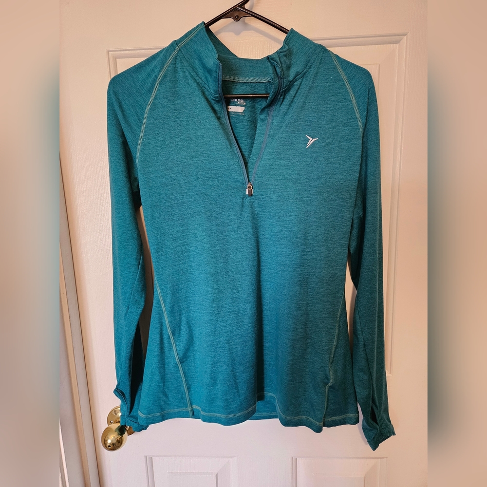 Womens active top.